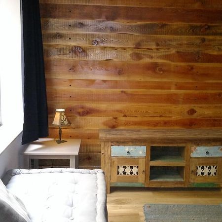 Il Sasso Sul Cipresso Apartman Lucca Szoba fotó