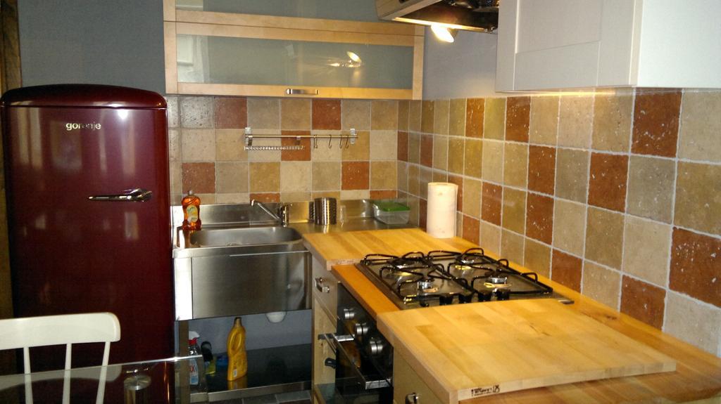 Il Sasso Sul Cipresso Apartman Lucca Szoba fotó